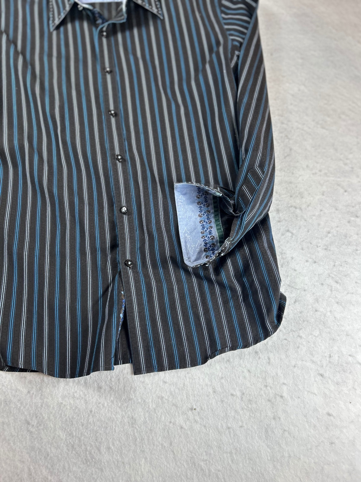 Zagiri Men's Long Sleeve Button-Up Shirt Large Black and Blue Striped